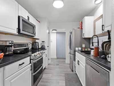 5253 N Lovers Lane ROAD N N #301