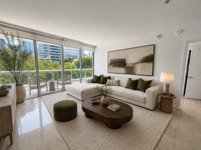 495 Brickell Ave APT 411