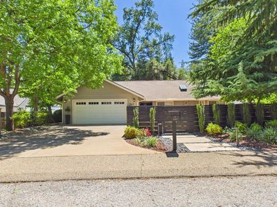 767 Rocky Hill Rd
