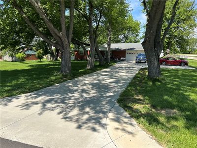 2305 Ross Rd