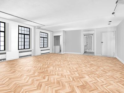 300 Central Park W APT 15C2
