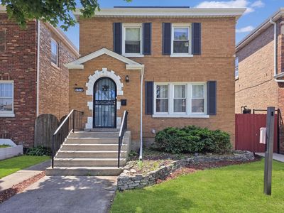 4744 S Hamlin Ave