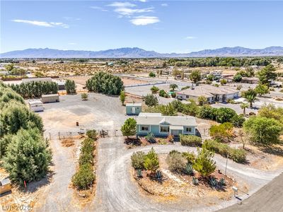 251 E Melanie Cir