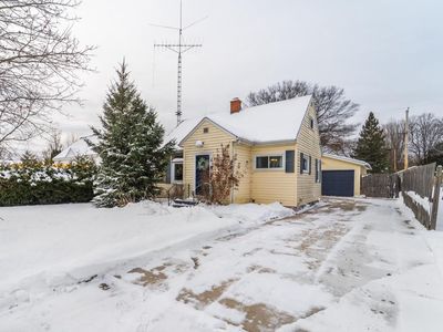 1406 North 12TH AVENUE