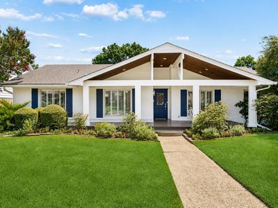 9946 Vistadale Dr
