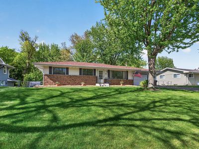 2521 Cedar Ave