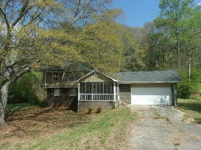 45 Kennedy Dr