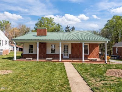 320 Barnette Ave