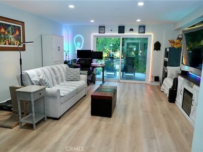 7101 Farralone Ave Unit 113