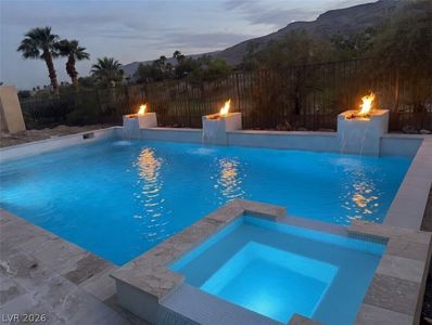 2707 Turtle Head Peak Dr