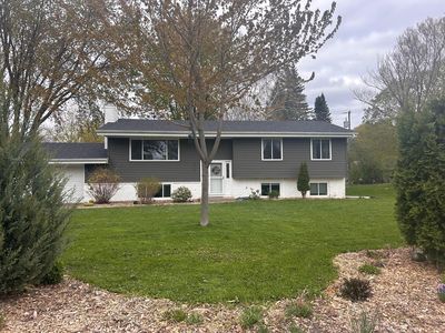 4440 Urbandale Ct N