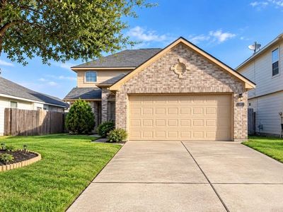 1011 Lancaster Lake Dr