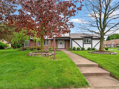 416 Hawthorne Pl