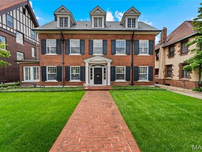30 Kingsbury Pl
