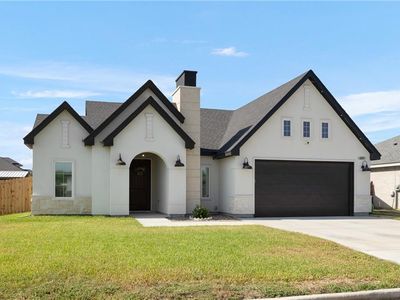 205 Brooks Cir N