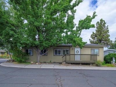 Property at 1280 SW Salsify Ln, Redmond, OR