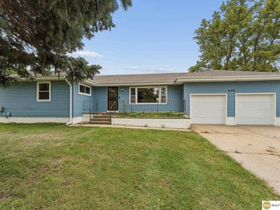 909 Jewell Rd