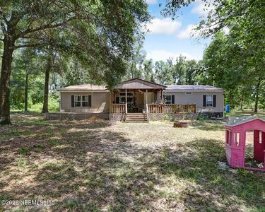 239 SW SARATOGA Court
