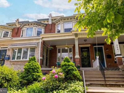 452 W Winona St