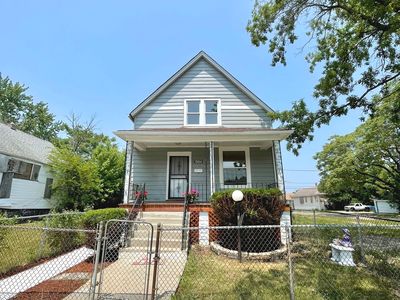 1504 W 73rd St