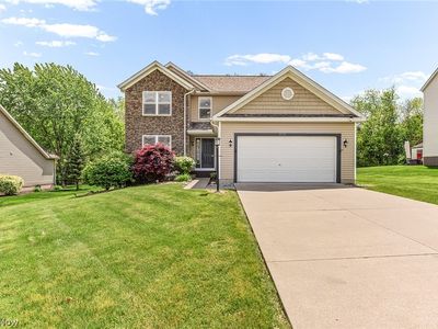 2212 Dorchester Dr