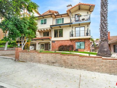 1440 W 9th St APT 2
