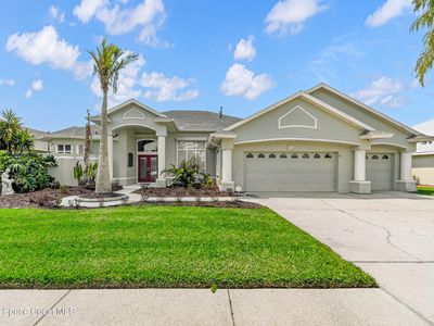 951 Fostoria Dr