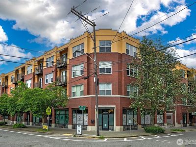 413 NE 70th Street #301