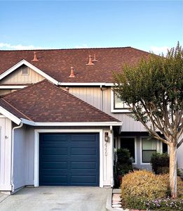 440 Creekside Ln