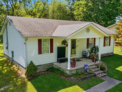 306 Water St