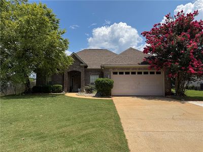 1311 Catherine Dr