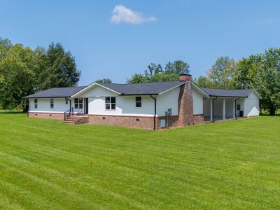 1270 Gnat Hill Rd