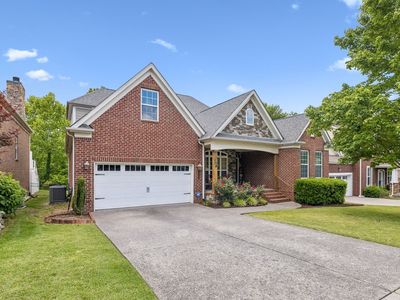 6013 Christmas Dr