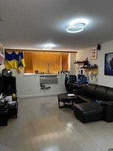 2548 E 27th St APT 1