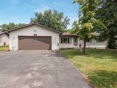 208 South HASLOW STREET