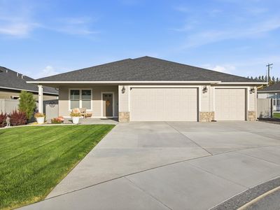 3615 S Palouse Ct