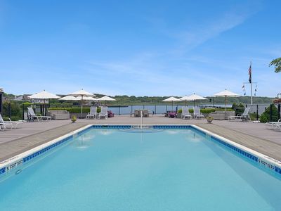 Property at 30 Little Neck Rd, Southampton, NY