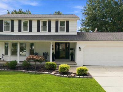 Property at 18 Rosewood Dr, Buffalo, NY