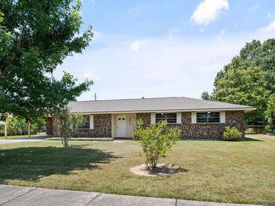 4953 Fennwood Dr