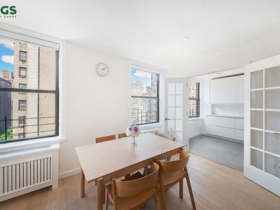 514 W End Ave APT 11C