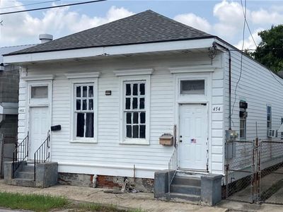 452-54 Jackson Ave