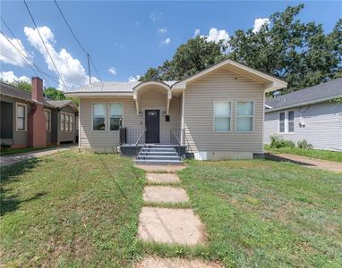 2214 Thornton Ct
