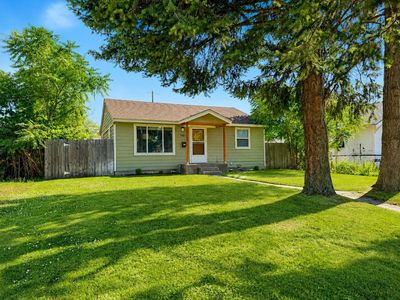 1407 W Kiernan Ave