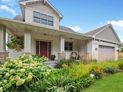 Property at 782 New Century Blvd S, Maplewood, MN