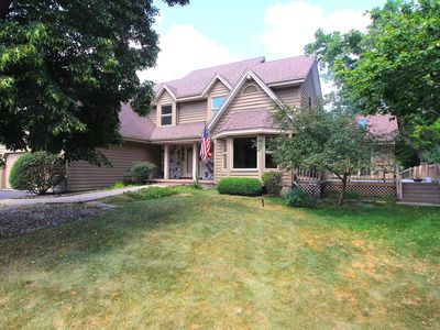 1230 Glen Eagles COURT #22-11