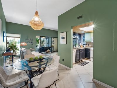 8805 Lateen Ln APT 103