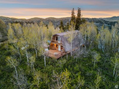 2422 S Valley View Cir