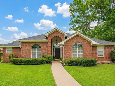 3901 Fern Ridge Dr