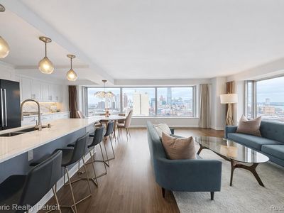 1300 E Lafayette St APT 1812