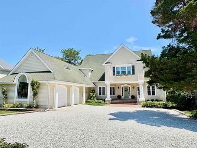 8 Otter Ln